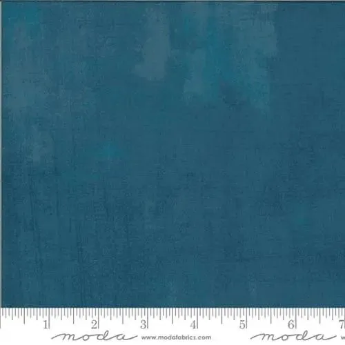 548 Blue Blueberry Buckle Moda Grunge - Fat Quarter