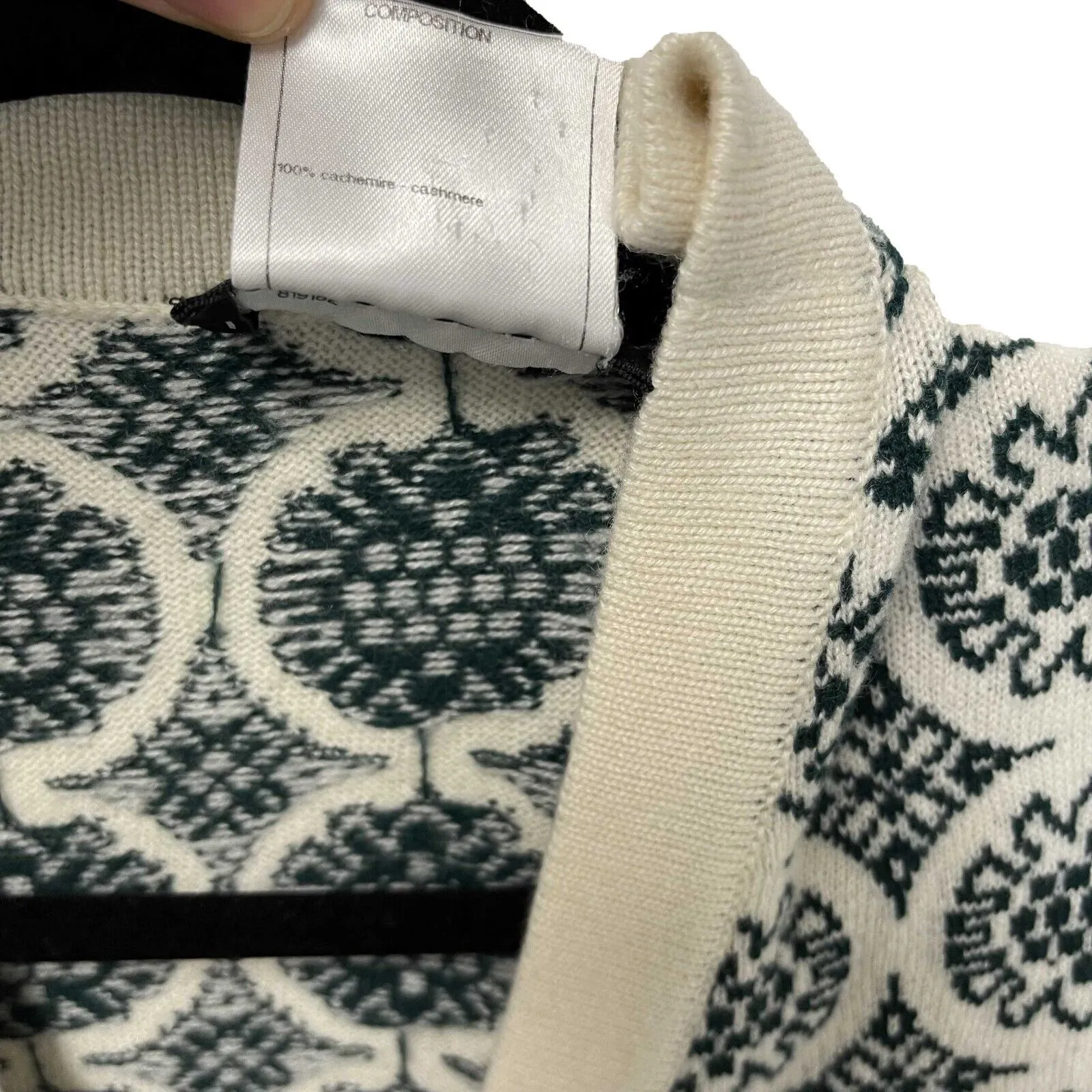 Chanel 16C Seoul Runway Green Ecru