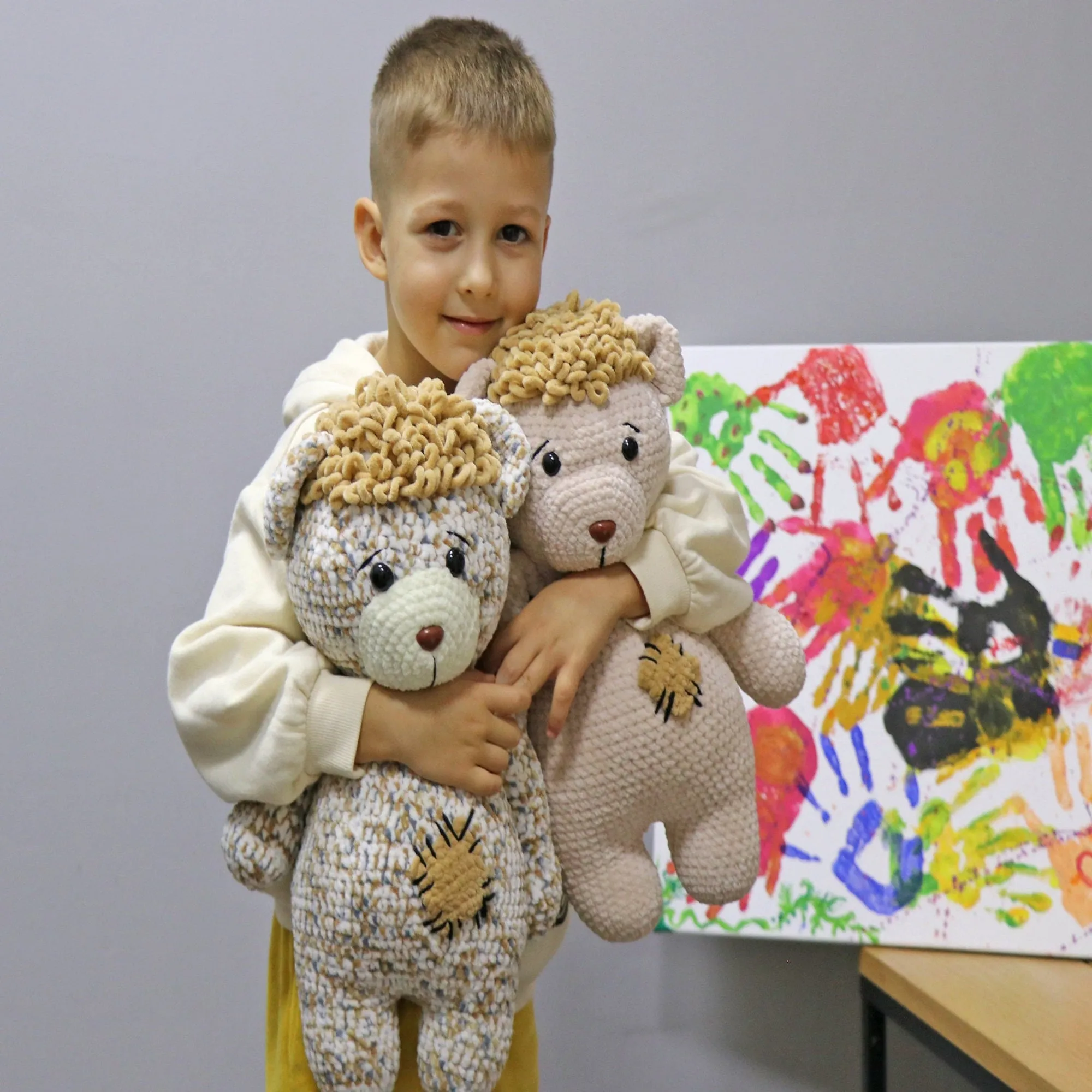Crochet Teddy Bear pattern, US standard terms, Skill level beginner