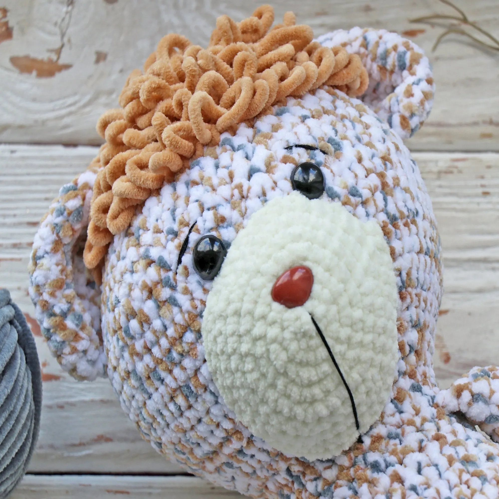 Crochet Teddy Bear pattern, US standard terms, Skill level beginner