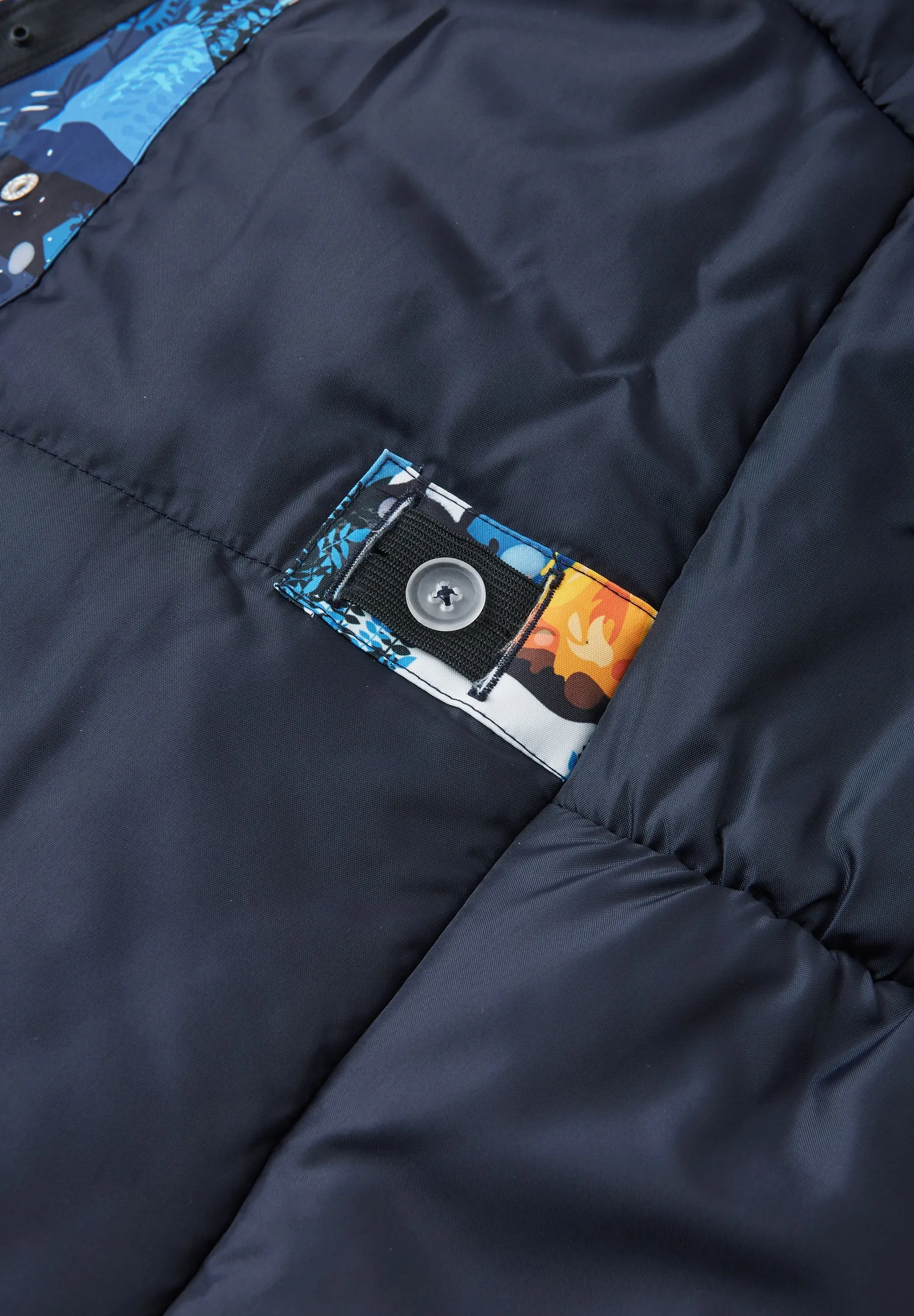 REIMA TEC Winteroverall/Skianzug <br>Langnes <br>Gr. 80, 98 <br> Po-Bereich extra dick isoliert<br> Taille regulierbar<br> abnehmbare Fuss-Schlaufen<br> WS 12'000 mm