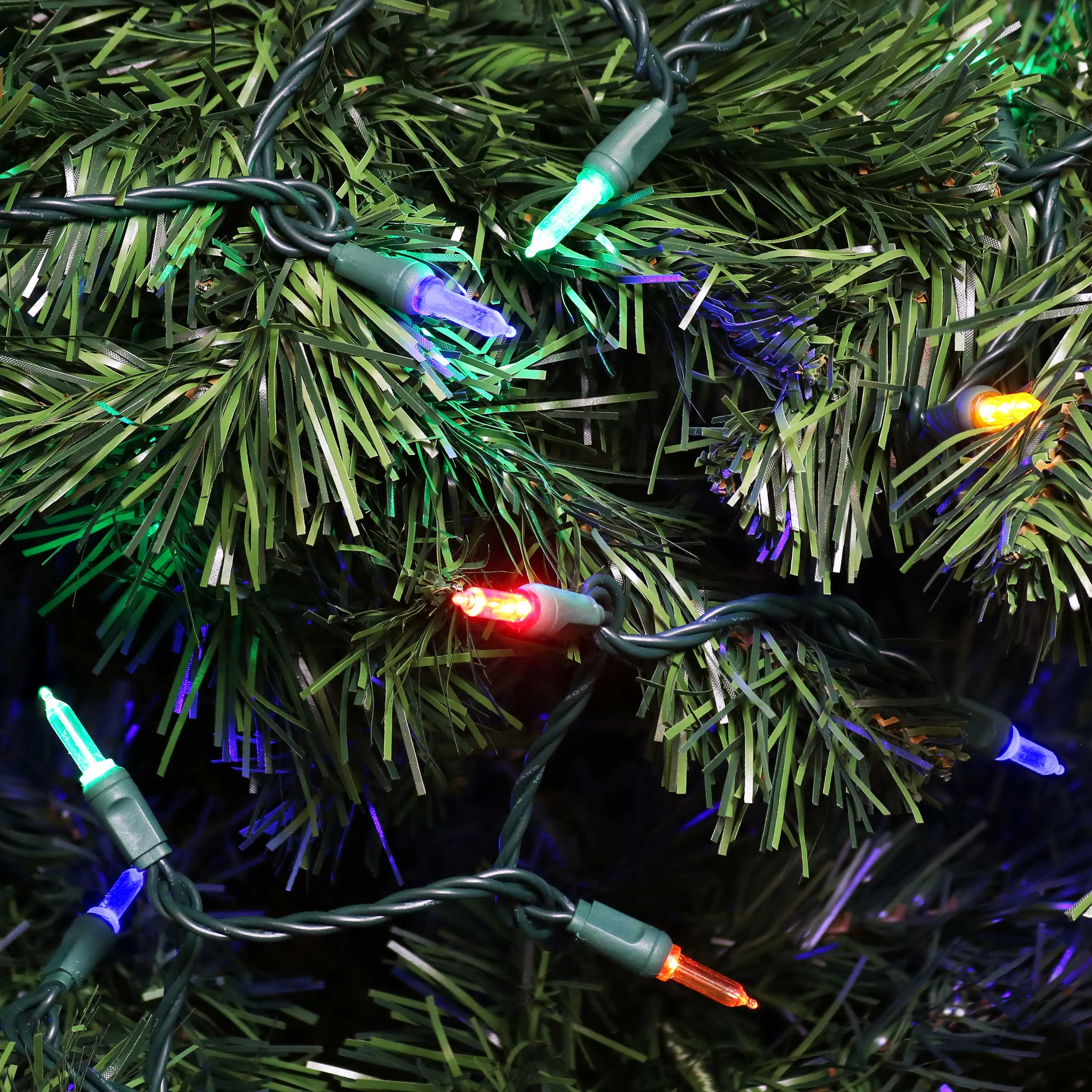 Sunnydaze 70-Count M6 Smooth LED Christmas Tree String Lights