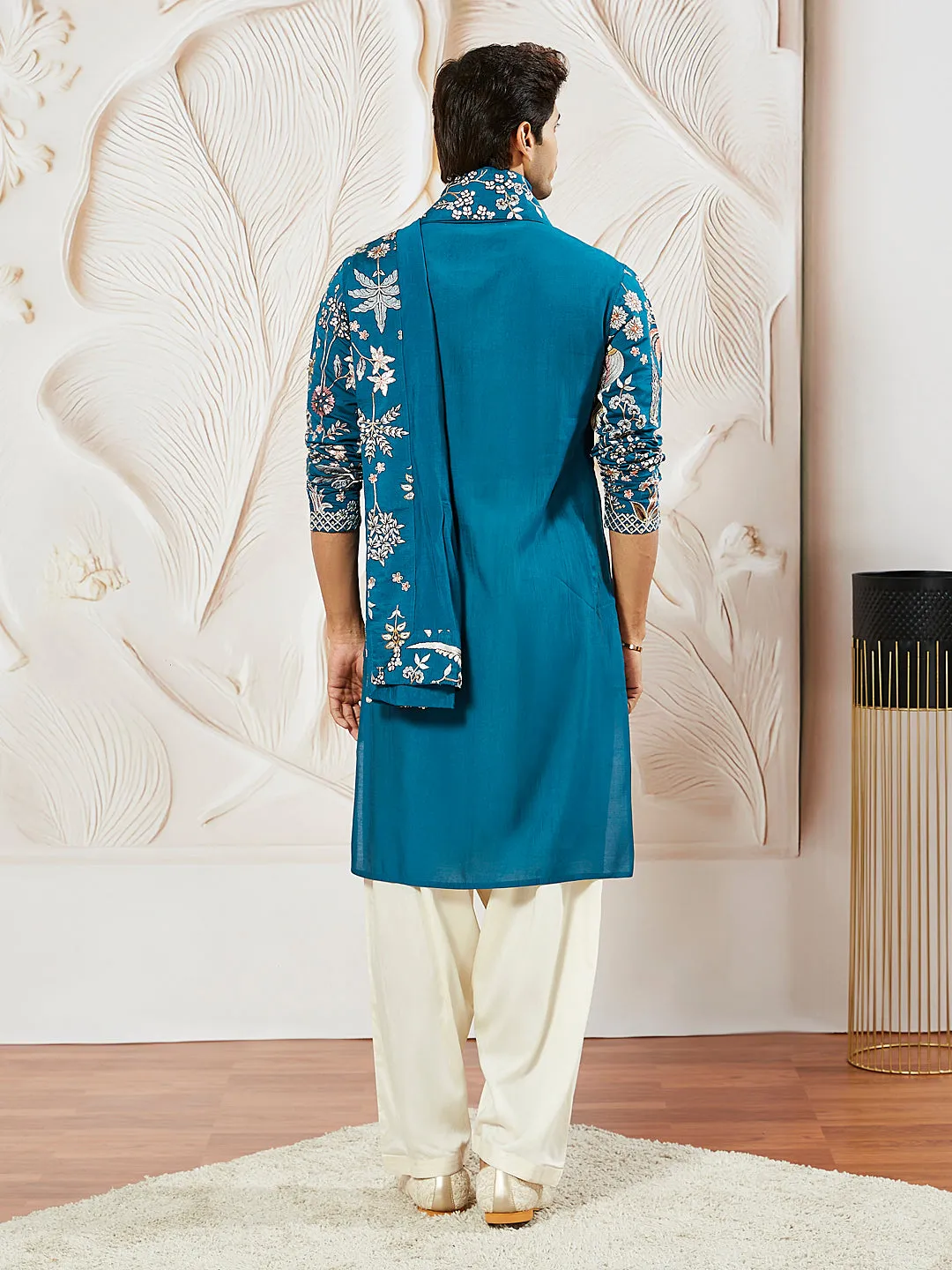 VASTRAMAY Men's Turquoise Silk Blend  Kurta Pyjama And Dupatta Set
