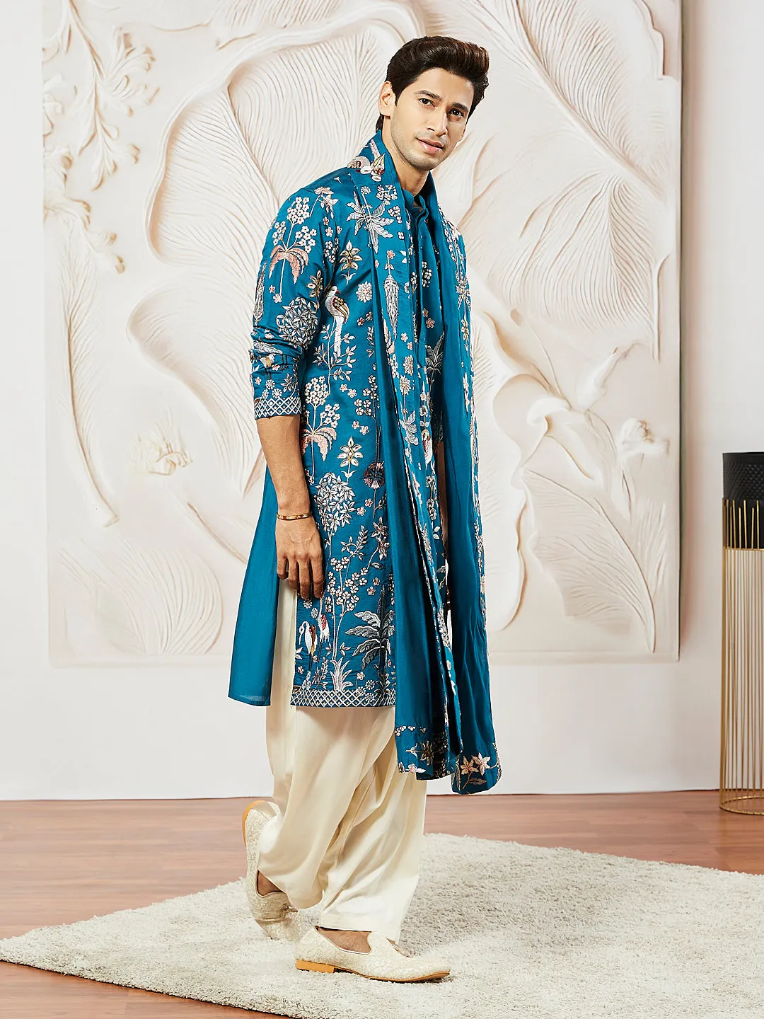 VASTRAMAY Men's Turquoise Silk Blend  Kurta Pyjama And Dupatta Set
