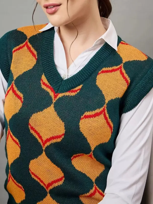 Warm and Stylish Wool Self-Design Sweater