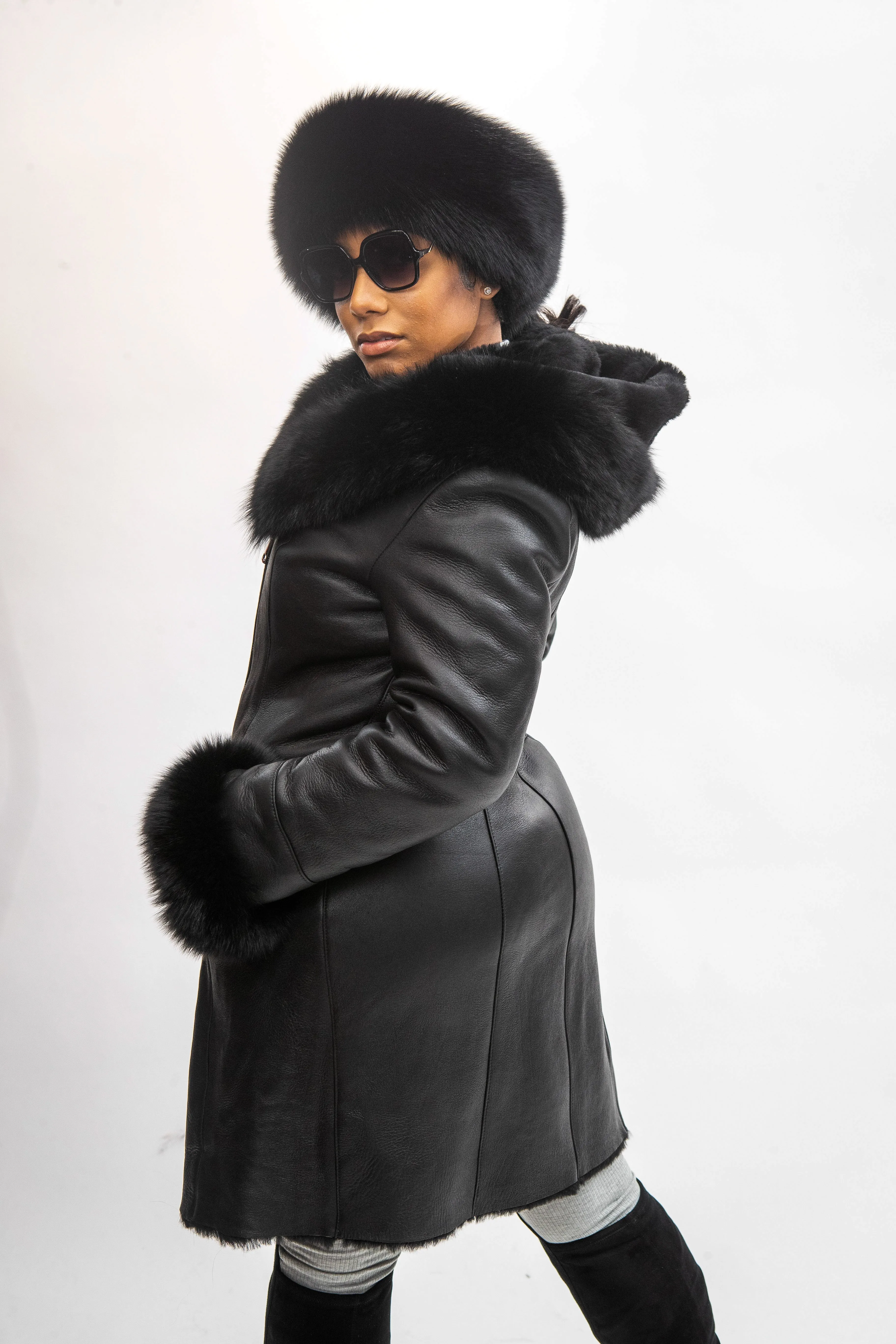 Women's Vivian Real Sheepskin 3/4 Coat With Fox [Black Fox]