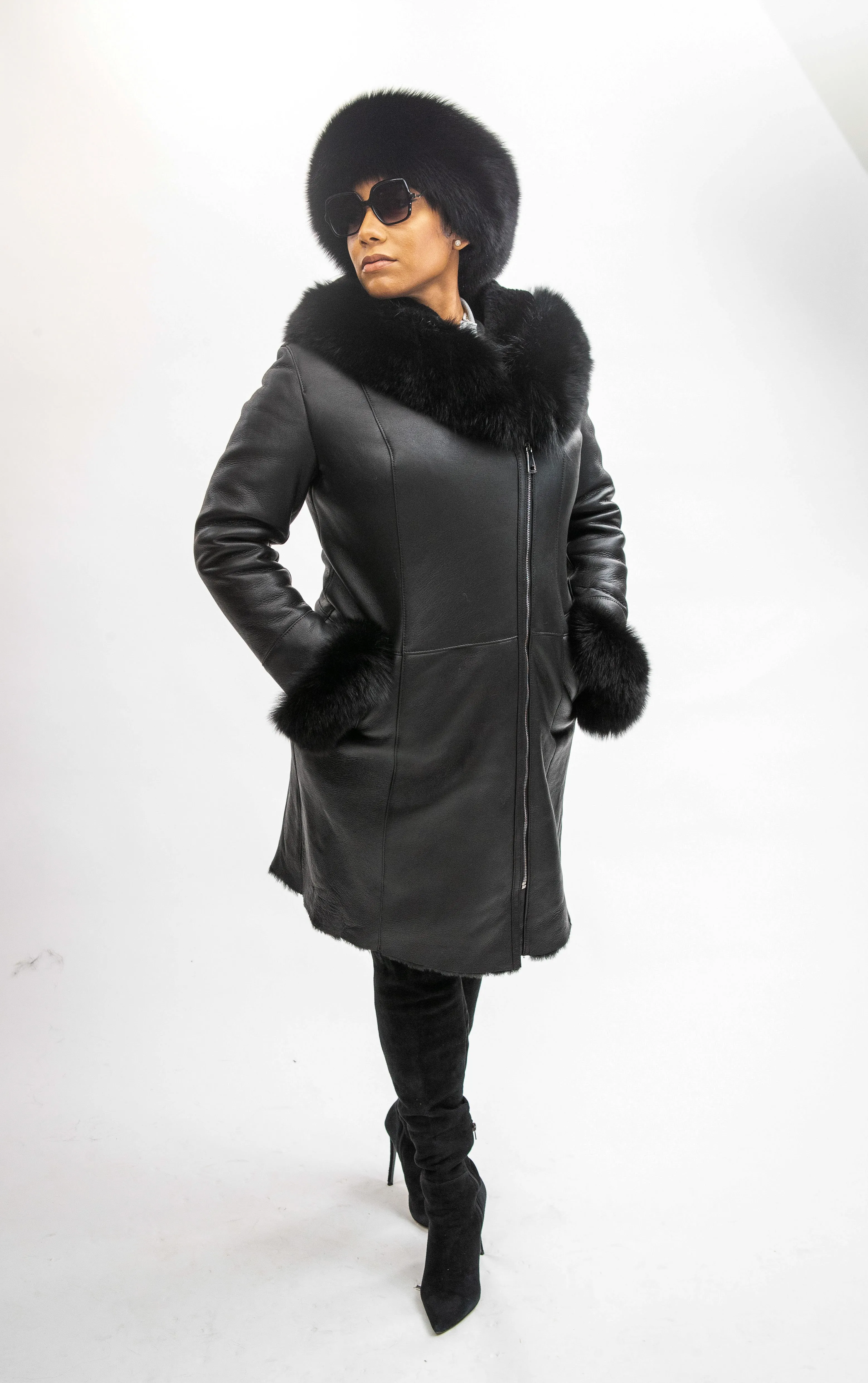 Women's Vivian Real Sheepskin 3/4 Coat With Fox [Black Fox]